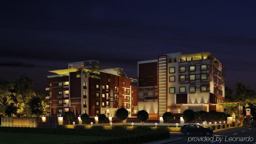 Best Western Plus O2 Indore Bagian luar foto
