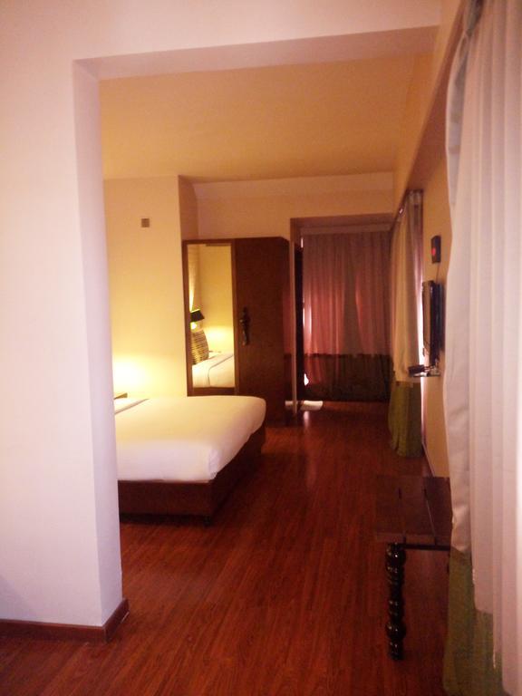 Best Western Plus O2 Indore Bagian luar foto