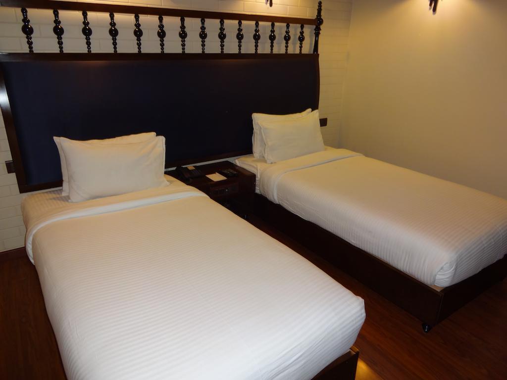 Best Western Plus O2 Indore Bagian luar foto