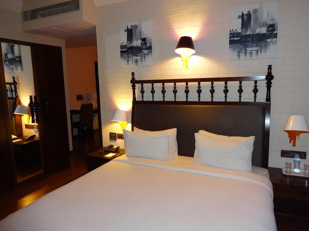 Best Western Plus O2 Indore Bagian luar foto